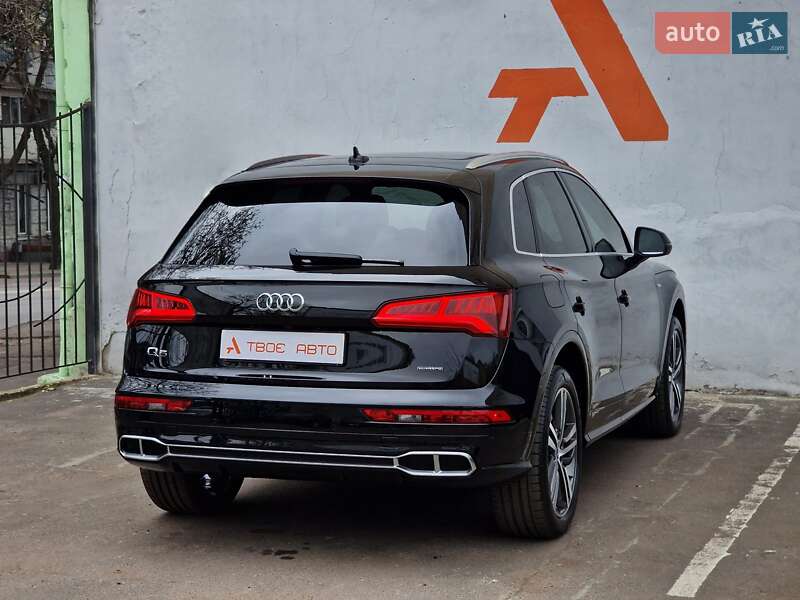 Внедорожник / Кроссовер Audi Q5 2019 в Одессе