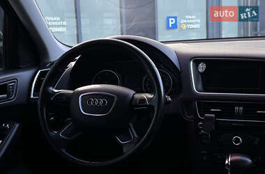 Внедорожник / Кроссовер Audi Q5 2012 в 