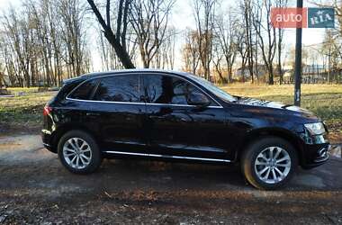 Внедорожник / Кроссовер Audi Q5 2013 в 