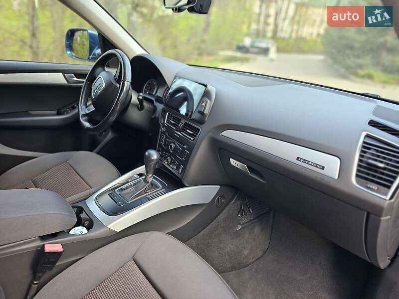 Внедорожник / Кроссовер Audi Q5 2008 в Ужгороде