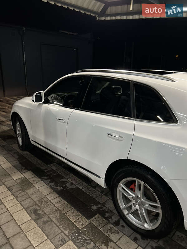Внедорожник / Кроссовер Audi Q5 2016 в Городке фото 12 Внедорожник / Кроссовер Audi Q5 2016 в Городке