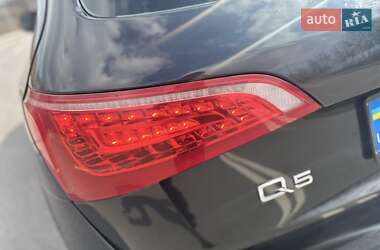 Позашляховик / Кросовер Audi Q5 2011 в 
