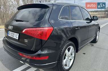 Позашляховик / Кросовер Audi Q5 2011 в 