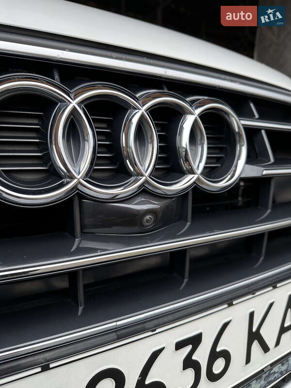 Внедорожник / Кроссовер Audi Q5 2017 в Киеве