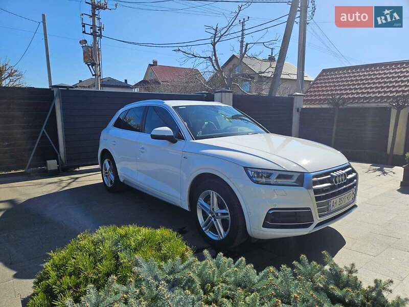 Внедорожник / Кроссовер Audi Q5 2020 в Киеве фото 10 Внедорожник / Кроссовер Audi Q5 2020 в Киеве