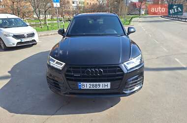 Внедорожник / Кроссовер Audi Q5 2020 в 