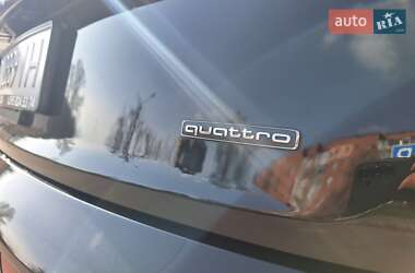 Внедорожник / Кроссовер Audi Q5 2020 в 