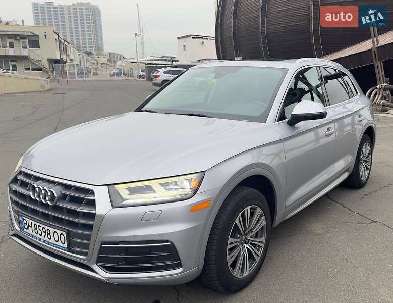 Внедорожник / Кроссовер Audi Q5 2017 в Одессе фото Внедорожник / Кроссовер Audi Q5 2017 в Одессе