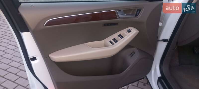 Внедорожник / Кроссовер Audi Q5 2012 в Львове