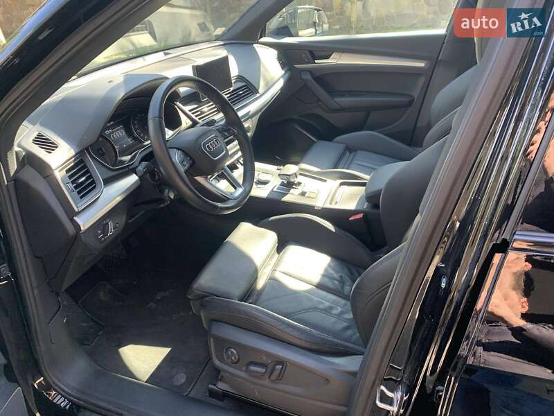 Внедорожник / Кроссовер Audi Q5 2020 в Львове фото 9 Внедорожник / Кроссовер Audi Q5 2020 в Львове