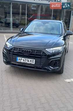 Внедорожник / Кроссовер Audi Q5 2022 в Запорожье
