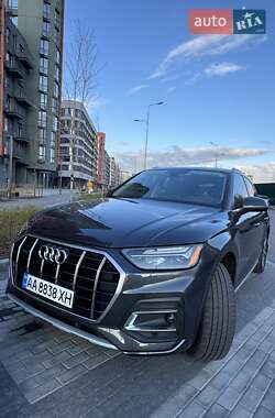 Внедорожник / Кроссовер Audi Q5 2020 в 