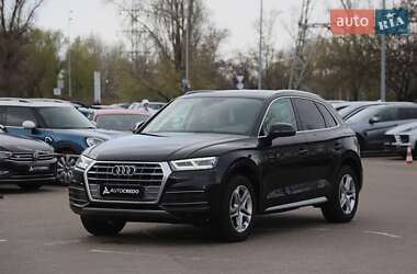 Внедорожник / Кроссовер Audi Q5 2019 в 