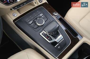 Внедорожник / Кроссовер Audi Q5 2019 в 