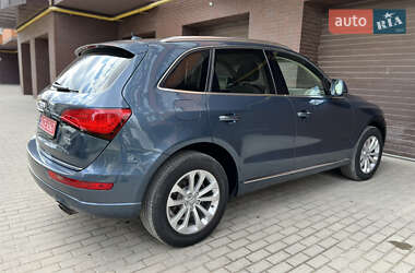 Внедорожник / Кроссовер Audi Q5 2015 в 