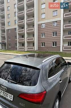 Внедорожник / Кроссовер Audi Q5 2015 в 