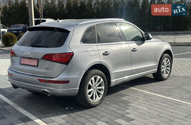 Внедорожник / Кроссовер Audi Q5 2016 в 