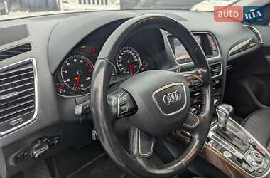 Внедорожник / Кроссовер Audi Q5 2013 в 