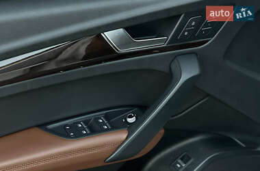 Внедорожник / Кроссовер Audi Q5 2019 в 
