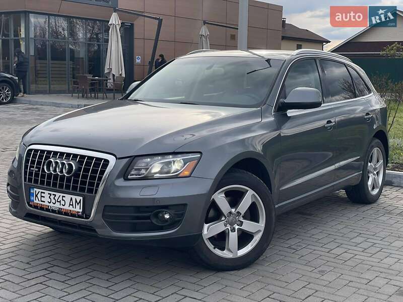 Позашляховик / Кросовер Audi Q5 2012 в Дніпрі