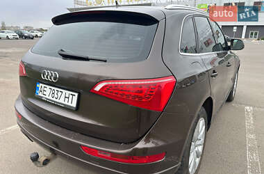 Внедорожник / Кроссовер Audi Q5 2011 в 