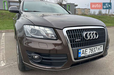 Внедорожник / Кроссовер Audi Q5 2011 в 