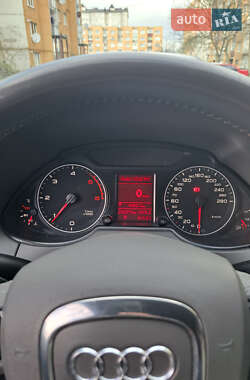 Внедорожник / Кроссовер Audi Q5 2011 в 