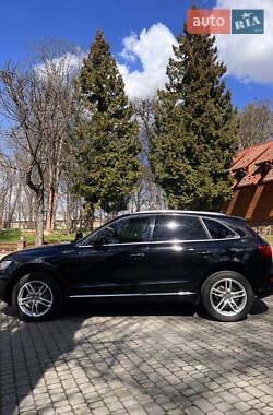 Внедорожник / Кроссовер Audi Q5 2015 в 