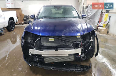 Внедорожник / Кроссовер Audi Q5 2022 в 
