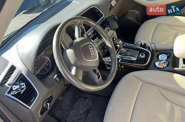 Внедорожник / Кроссовер Audi Q5 2011 в 