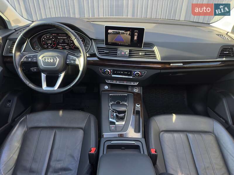 Внедорожник / Кроссовер Audi Q5 2018 в Мукачево