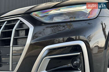 Внедорожник / Кроссовер Audi Q5 2020 в 