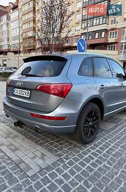 Внедорожник / Кроссовер Audi Q5 2011 в 