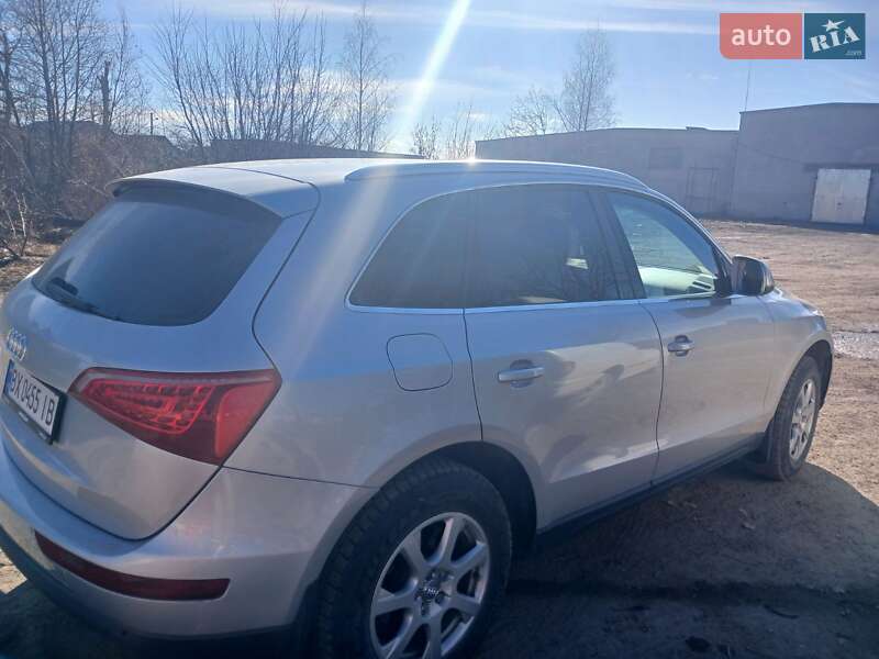 Внедорожник / Кроссовер Audi Q5 2009 в Городке