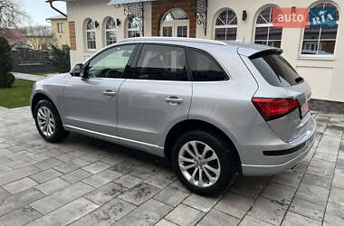 Внедорожник / Кроссовер Audi Q5 2017 в 