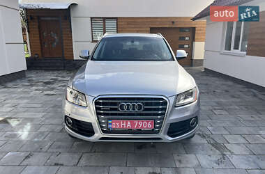 Внедорожник / Кроссовер Audi Q5 2017 в 