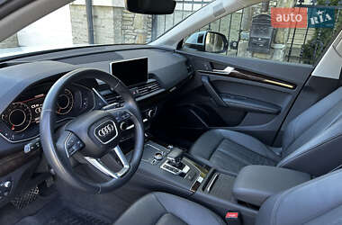 Внедорожник / Кроссовер Audi Q5 2019 в 