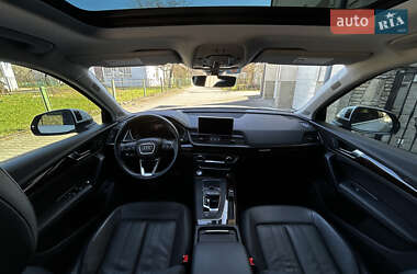 Внедорожник / Кроссовер Audi Q5 2019 в 
