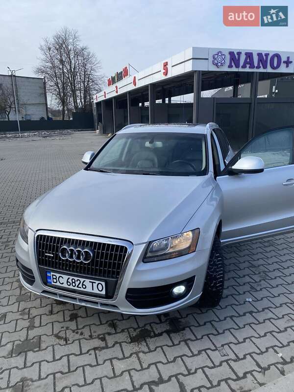 Позашляховик / Кросовер Audi Q5 2010 в Львові