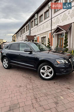 Позашляховик / Кросовер Audi Q5 2011 в 