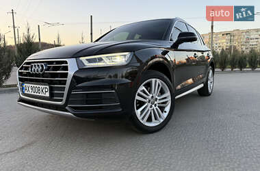 Позашляховик / Кросовер Audi Q5 2018 в Полтаві