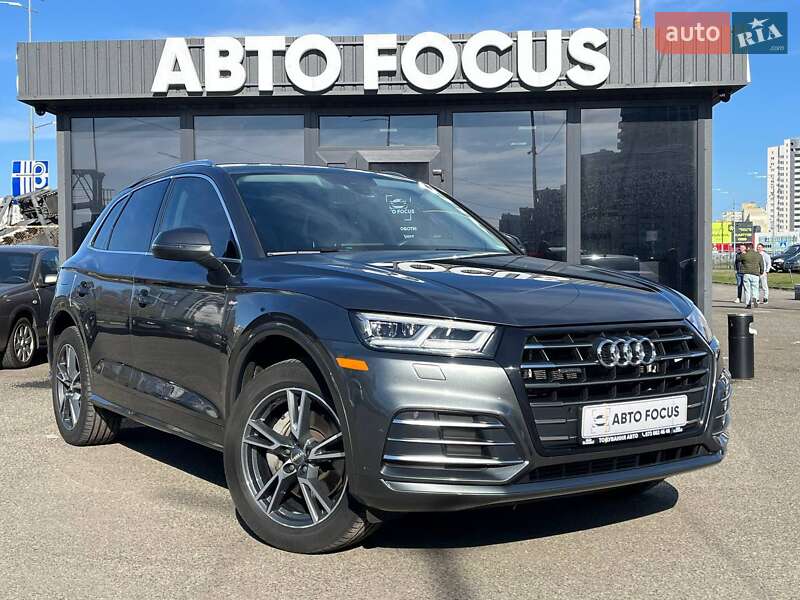 Внедорожник / Кроссовер Audi Q5 2019 в 