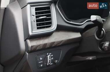Внедорожник / Кроссовер Audi Q5 2019 в 