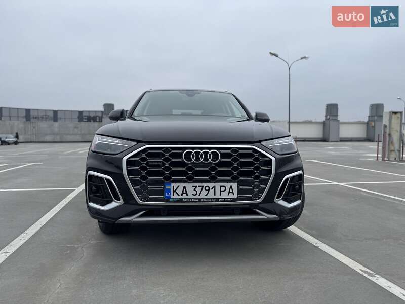 Внедорожник / Кроссовер Audi Q5 2024 в Киеве