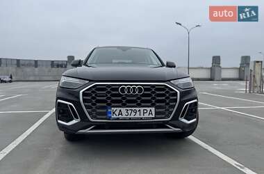 Внедорожник / Кроссовер Audi Q5 2024 в 