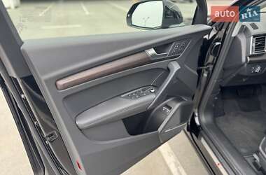 Внедорожник / Кроссовер Audi Q5 2024 в 