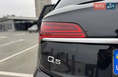 Внедорожник / Кроссовер Audi Q5 2024 в 