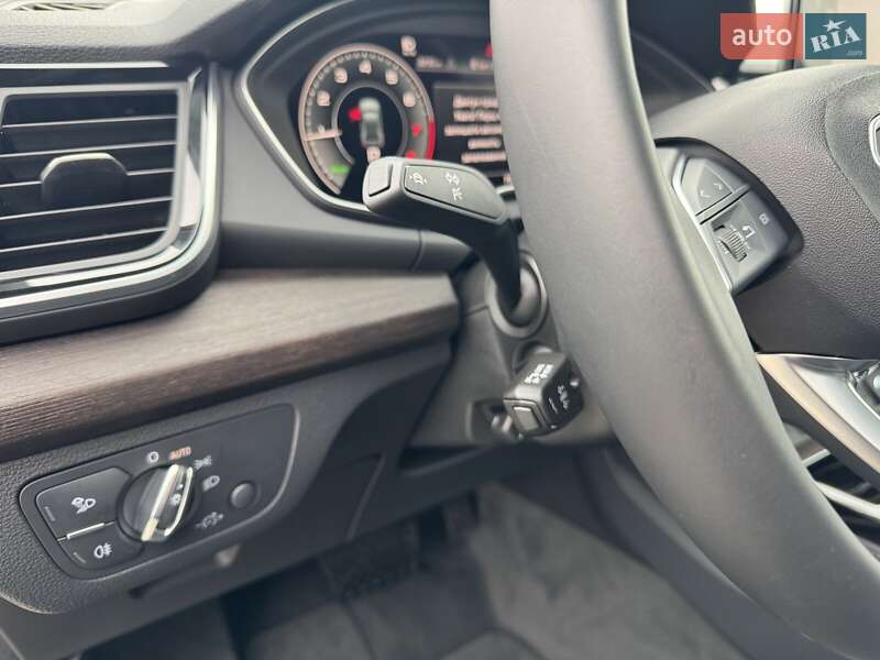Внедорожник / Кроссовер Audi Q5 2024 в Киеве