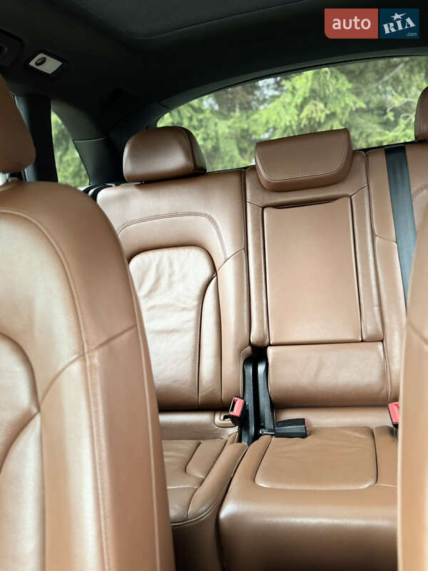 Внедорожник / Кроссовер Audi Q5 2010 в Виннице