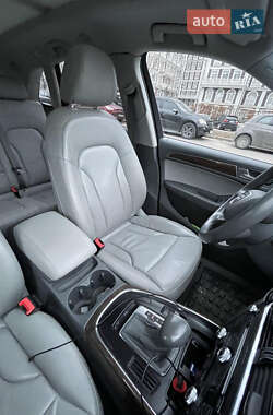 Внедорожник / Кроссовер Audi Q5 2016 в 
